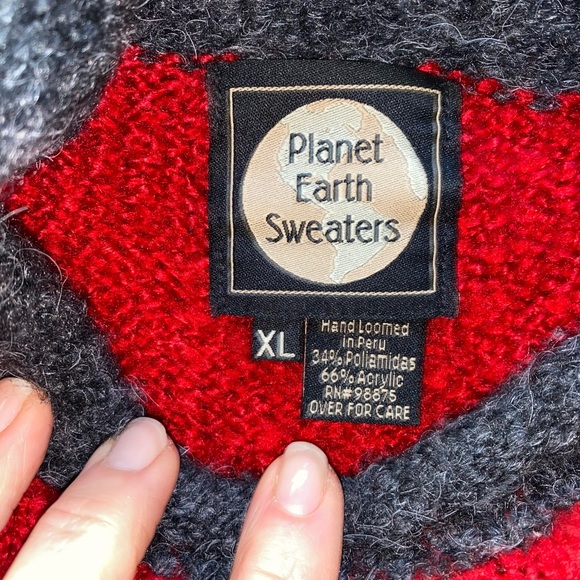 Hand Loomed Christmas Sweater - Picture 5 of 6